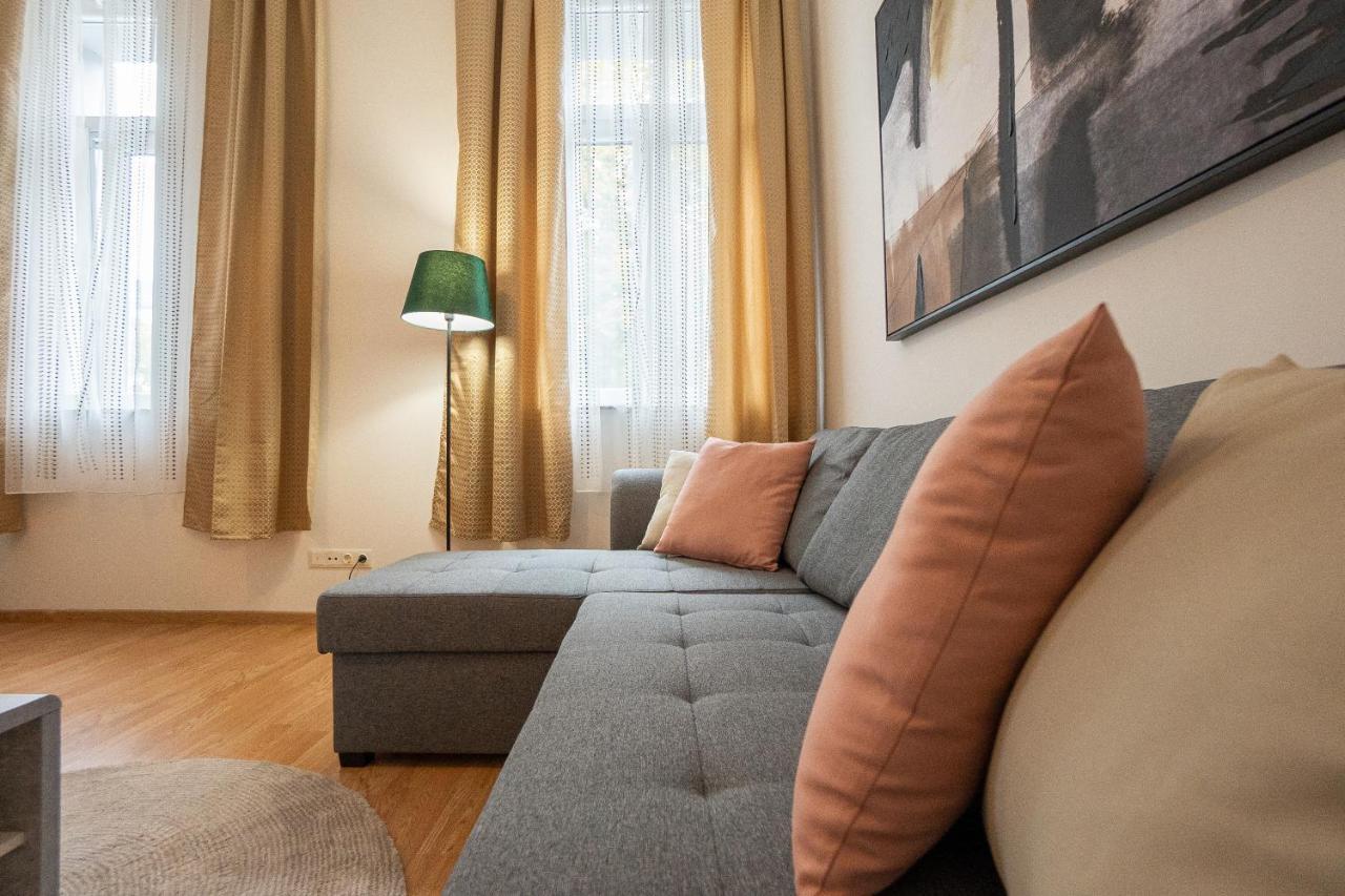 Apartment In The Central Area. 5 Minute'S Walk To The Danube. Vienne Extérieur photo