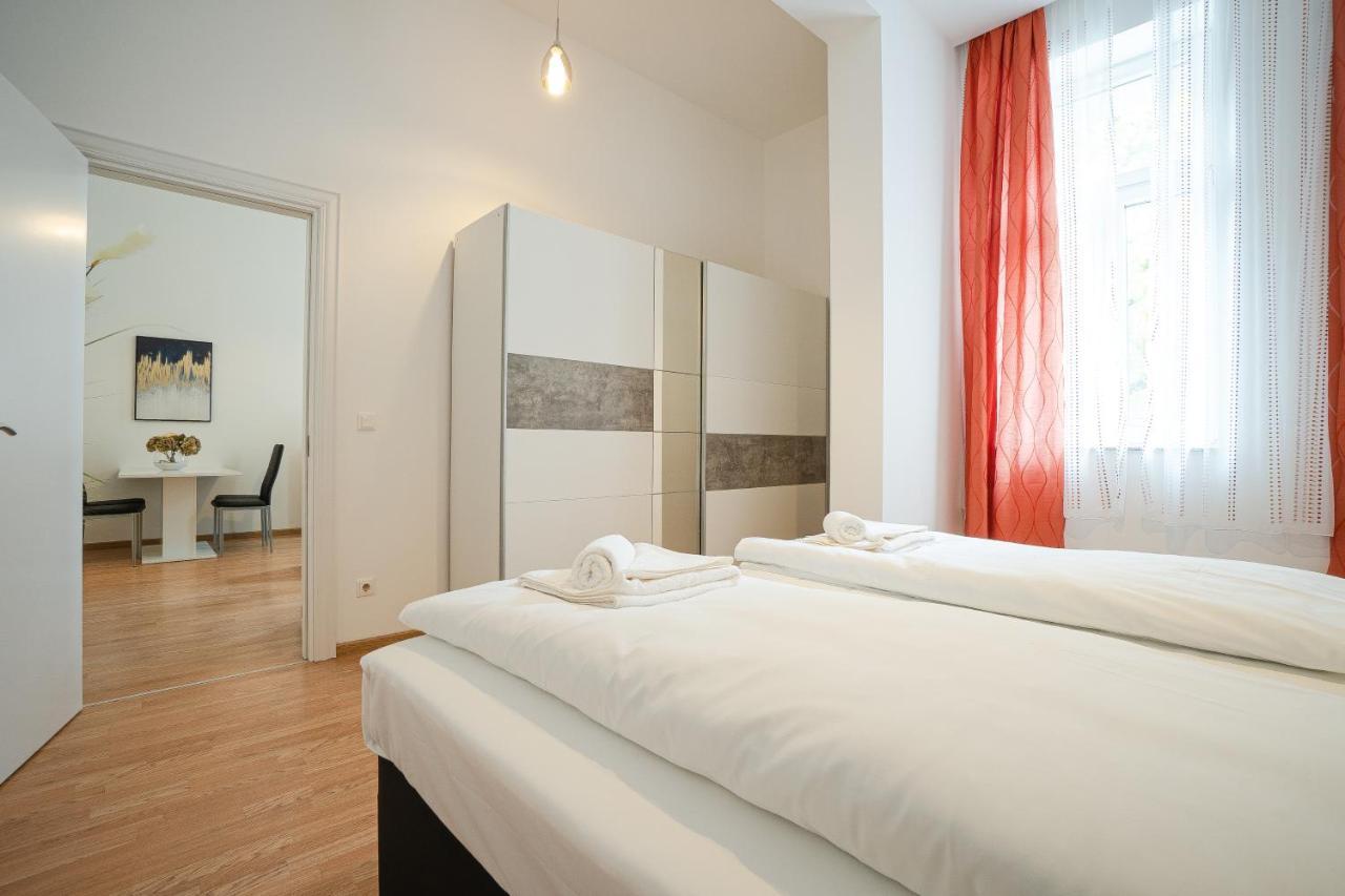 Apartment In The Central Area. 5 Minute'S Walk To The Danube. Vienne Extérieur photo