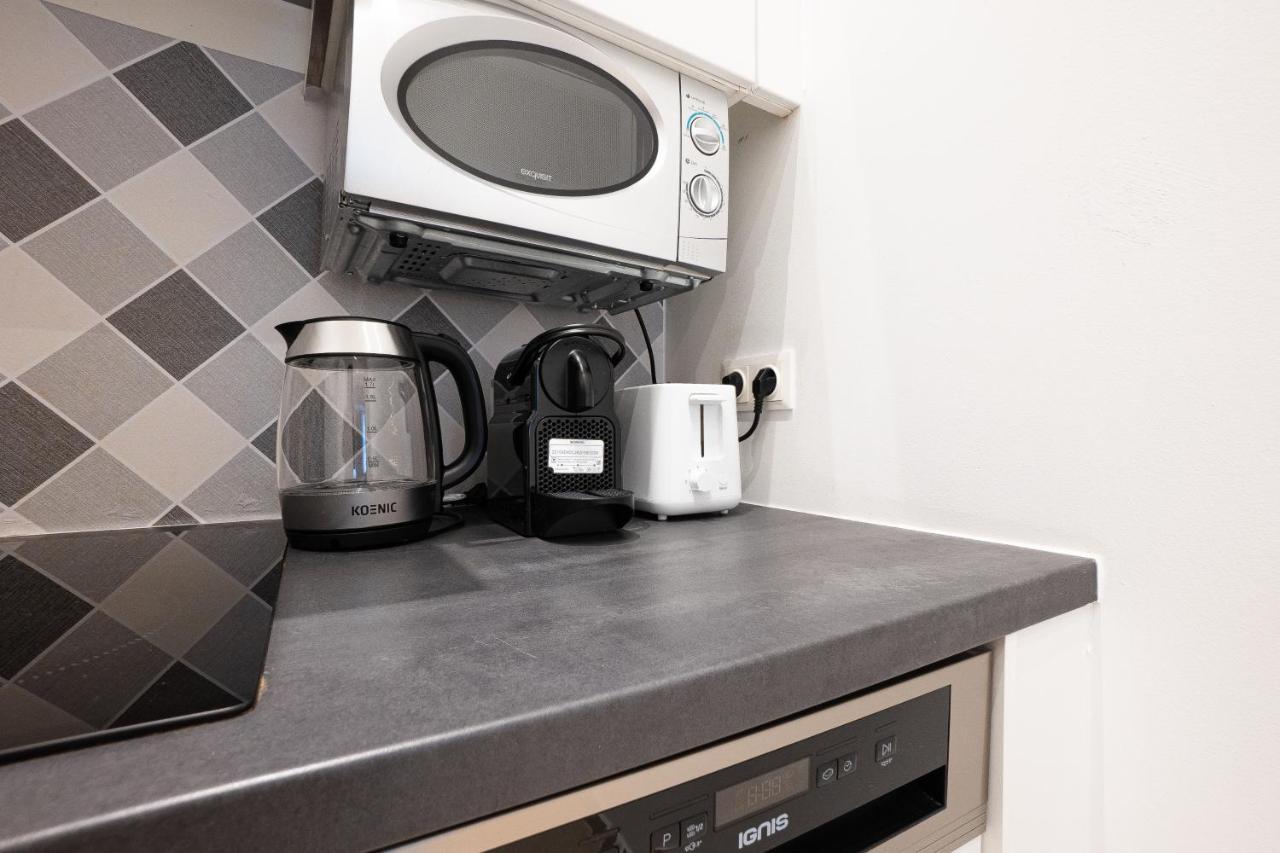 Apartment In The Central Area. 5 Minute'S Walk To The Danube. Vienne Extérieur photo